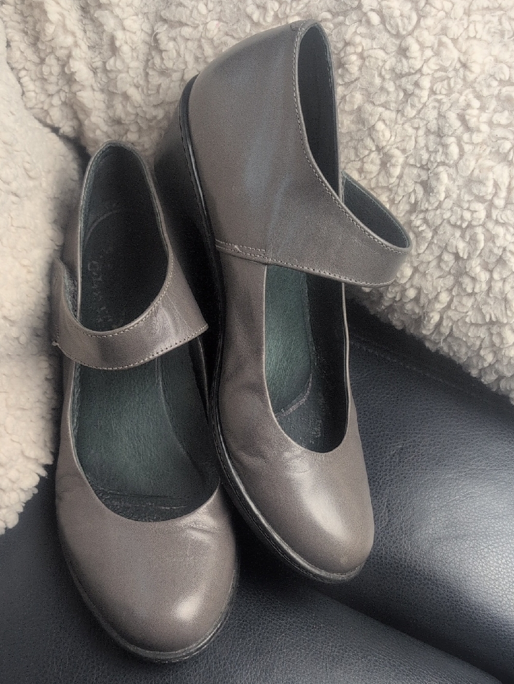 Dansko Grey Women's Mary Jane Leather Low Heel